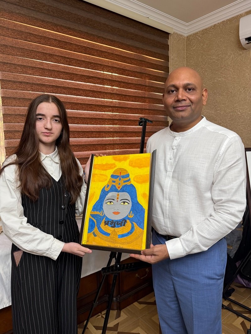 Embassy of India in Azerbaijan Celebrates India–Azerbaijan Cultural Ties through a painting exhibition on Baku’s Fire Temple and a reading from Panchatantra Baku