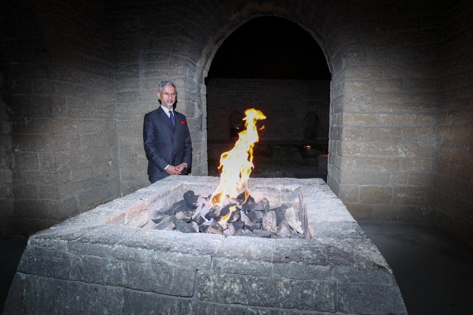 Dr S. Jaishankar, Honble External Affairs Minister of India vists the Ateshgah Temple -1-23.10.2026