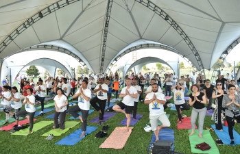 Embassy of India, Baku in association with Baku Seaside Boulevard Office YARAT, Yoga Shahi Studio and Soham School of Yoga organized another rejuvenating session of Yoga at Boulvevard YARAT Centre  in Baku.