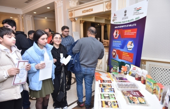 The Embassy of India, Baku celebrated the Vishwa Hindi Diwas on January 10, 2023 at a local Hotel in Baku. The Mission used the opportunity to promote a number of millet dishes and products, as part of the celebration of the 'International Year of Millets-2023', declared by the UN. A small exhibition on various millet items including ready-to-eat and ready-to-cook millet items, was organised at the venue. The visitors were served millets dishes including Sorghum & Bell pepper salad, Falafel, Little millet Mexican rice, Bajre ki roti, Little millet rice pudding. Leaflets containing information on the benefits of the uses of various millets products were also distributed to the guests.